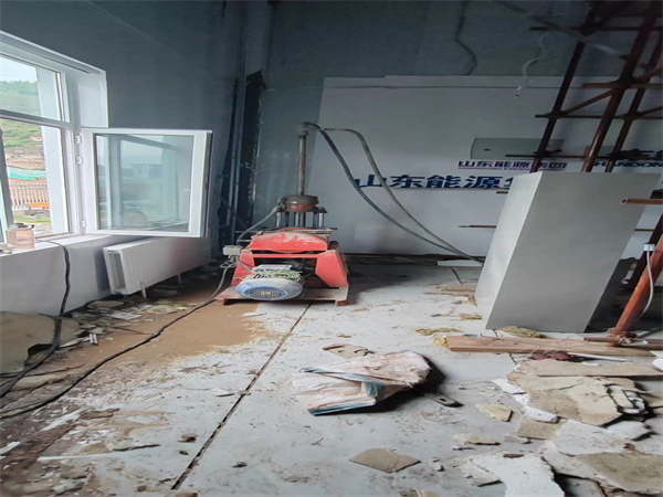 睢县地基基础下沉墙体裂缝加固注浆顶升施工